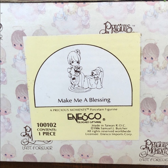 Precious Moments make me a blessing porcelain figurine sold in original box - Picture 3 of 3